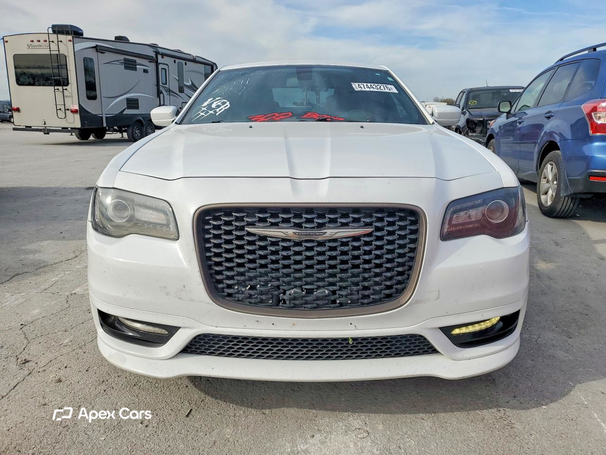 Chrysler 300 2017