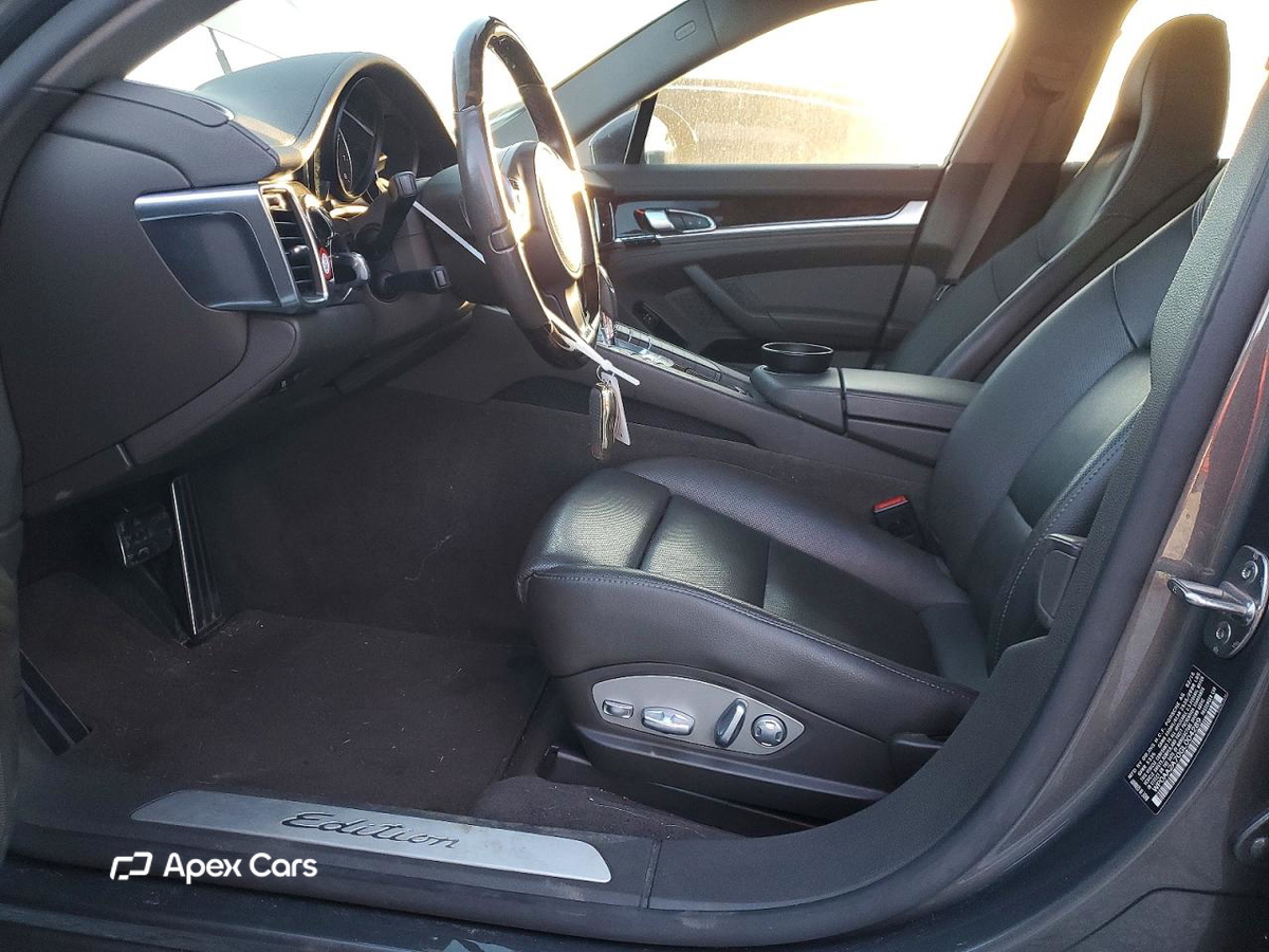 Porsche Panamera 2016