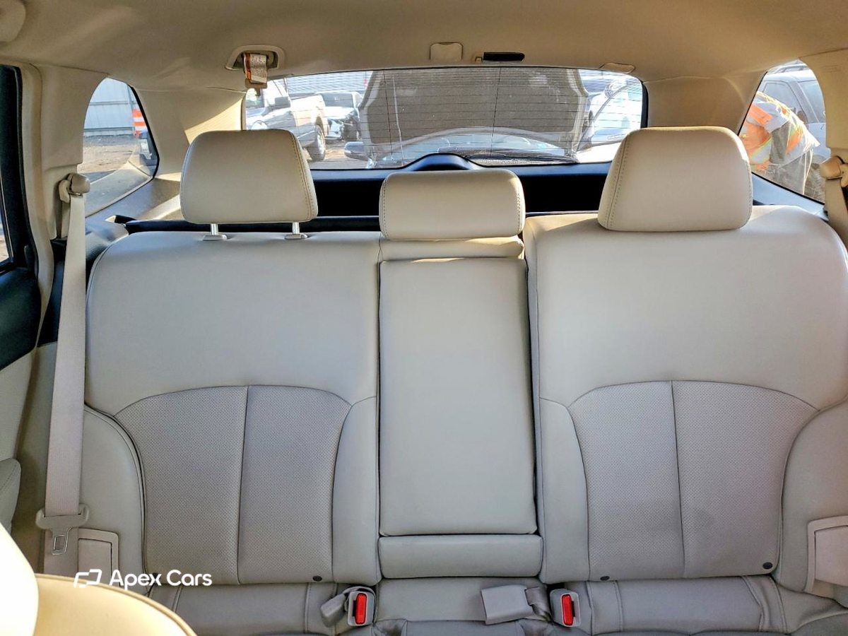 Subaru Outback 2011