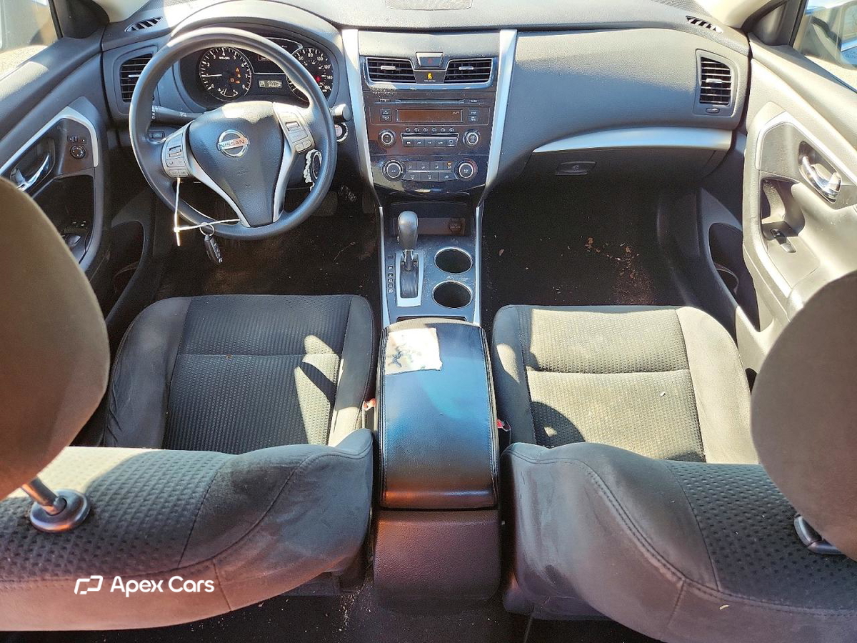 Nissan Altima 2015