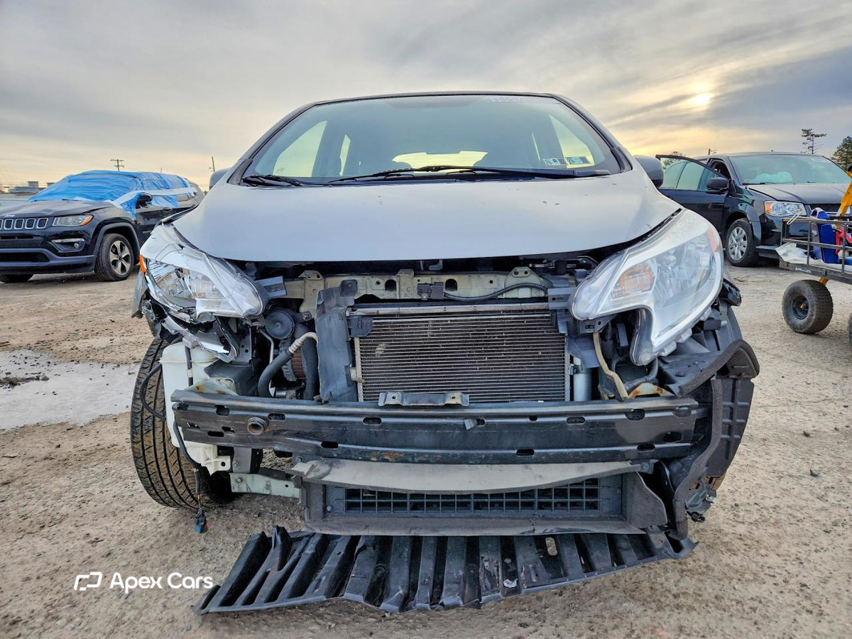 Nissan Versa 2014