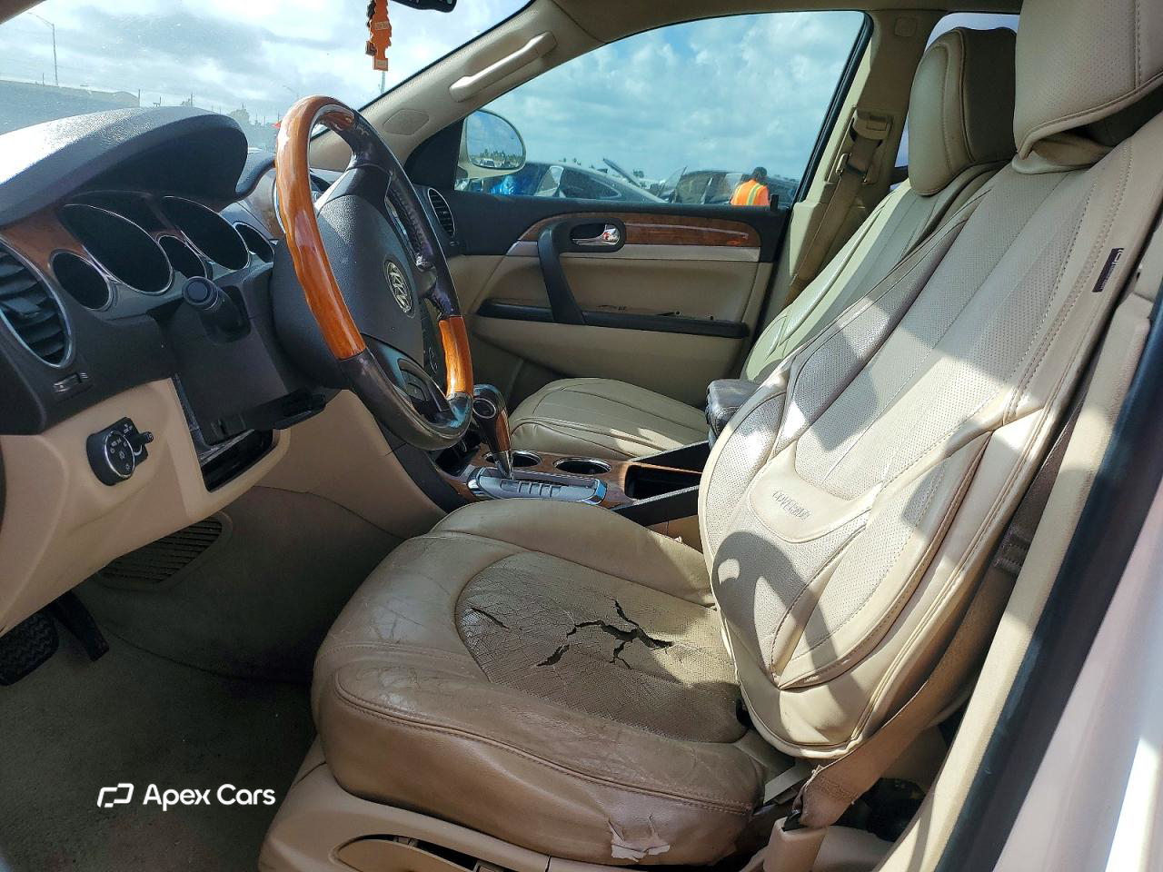 Buick Enclave 2011