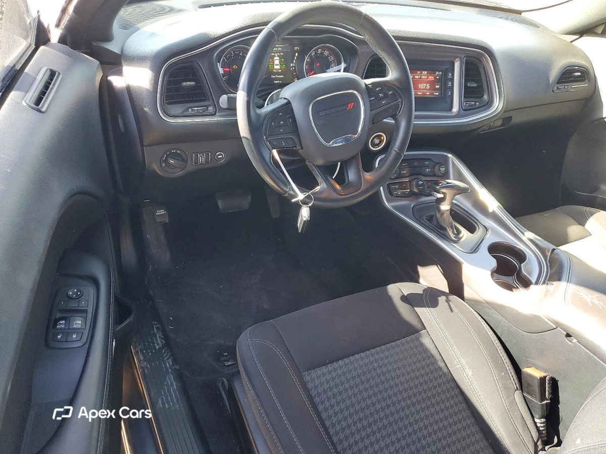 Dodge Challenger 2017