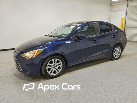 Toyota Yaris 2017 - Image 1 of 13