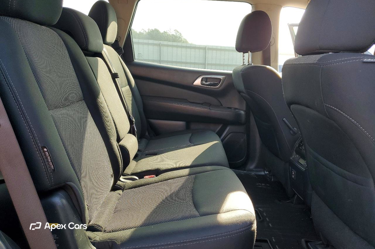 Nissan Pathfinder 2018