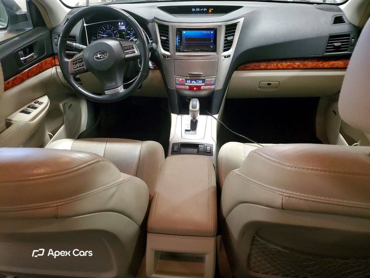 Subaru Outback 2012