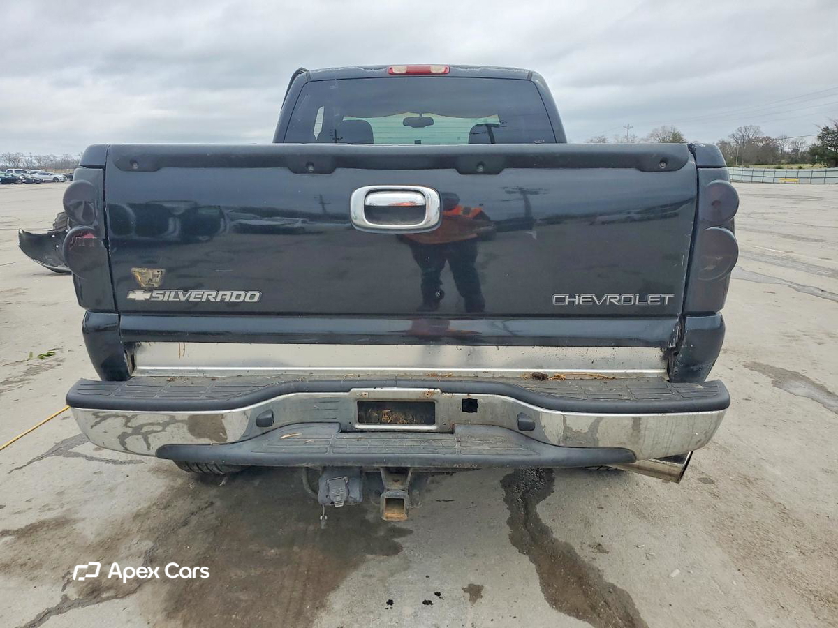 Chevrolet Silverado 2003