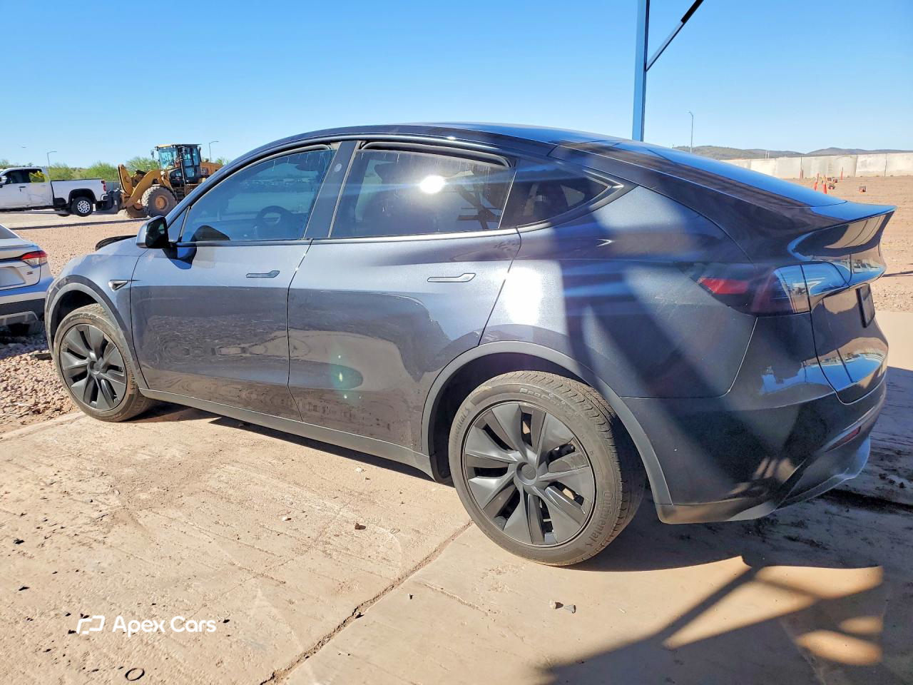 Tesla Model Y 2025