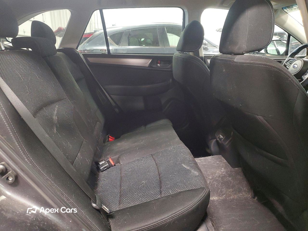 Subaru Outback 2018