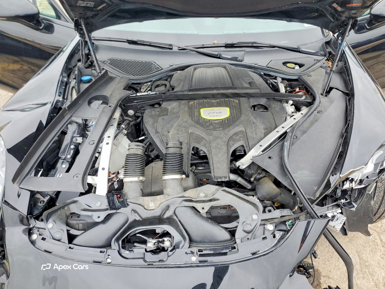 Porsche Panamera 2021