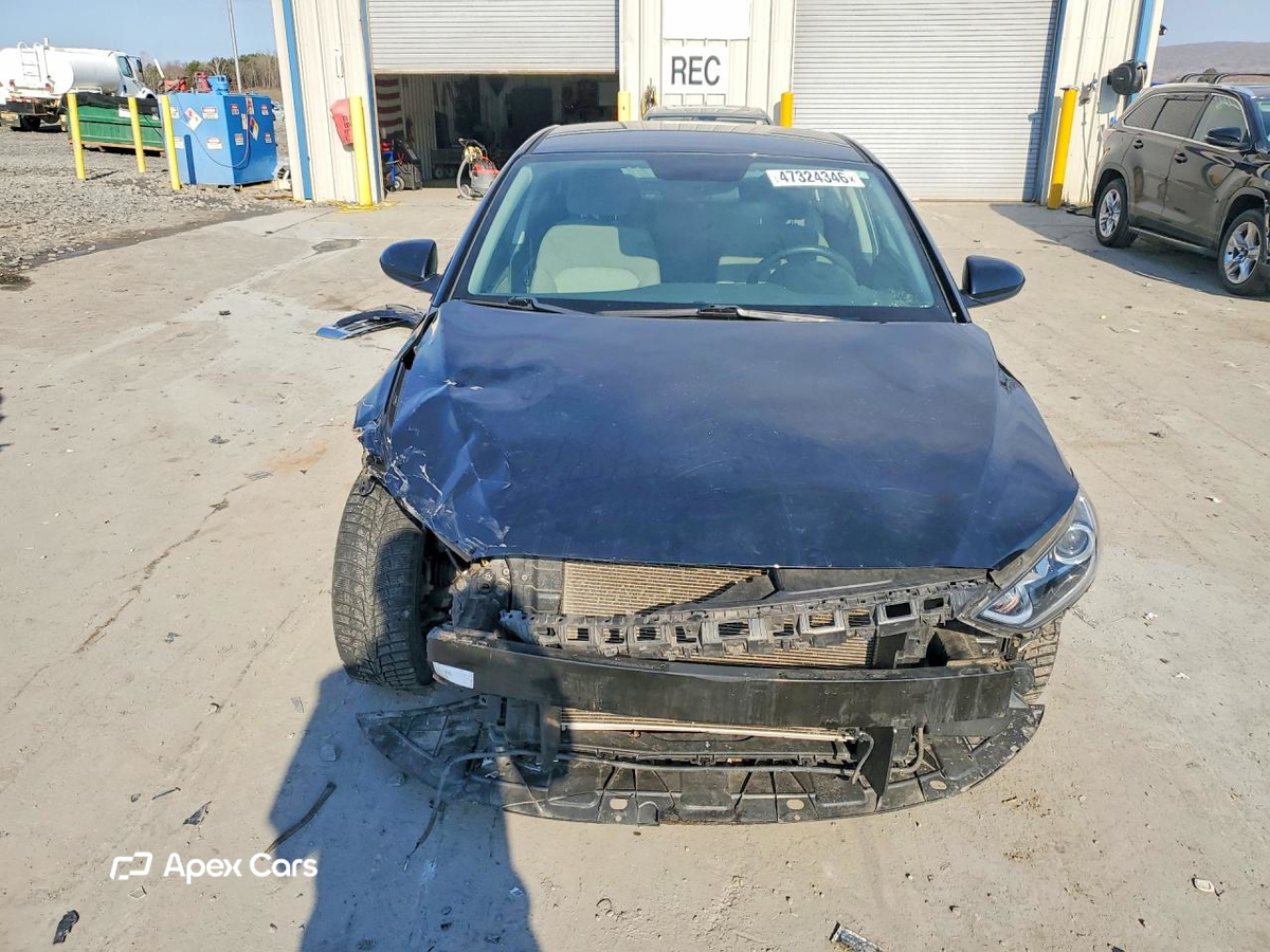 Hyundai Elantra 2018