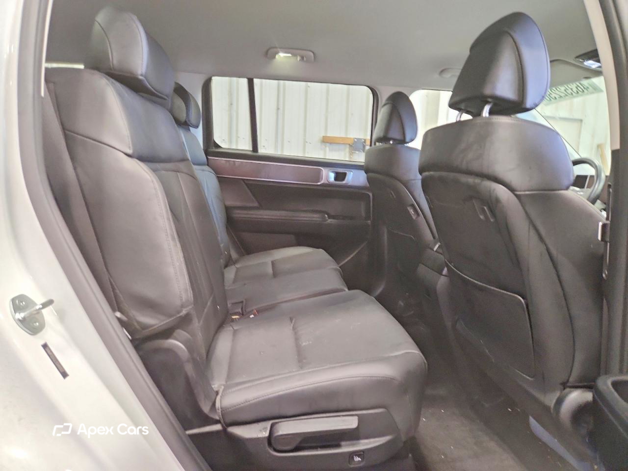 Hyundai Santa Fe 2025