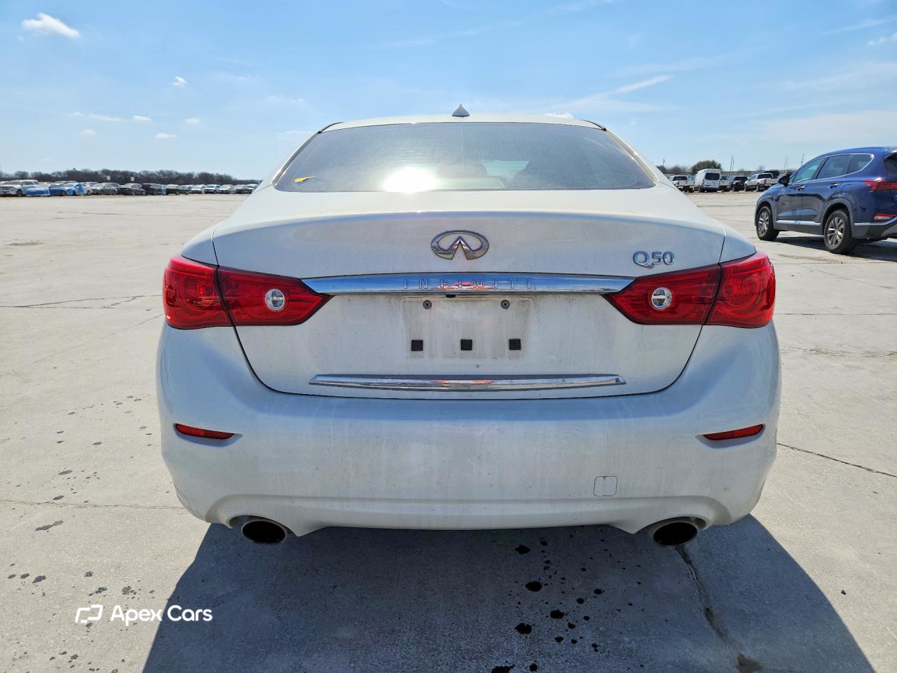 Infiniti Q50 2015