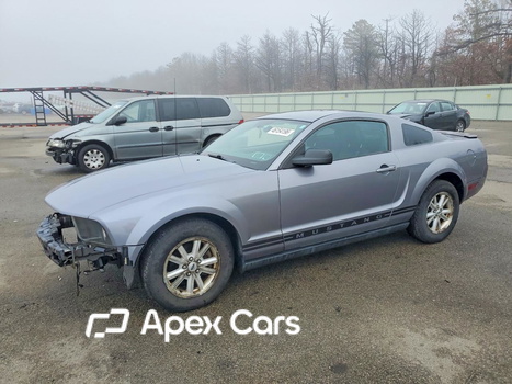 Ford Mustang 2007 - Image 1 of 13