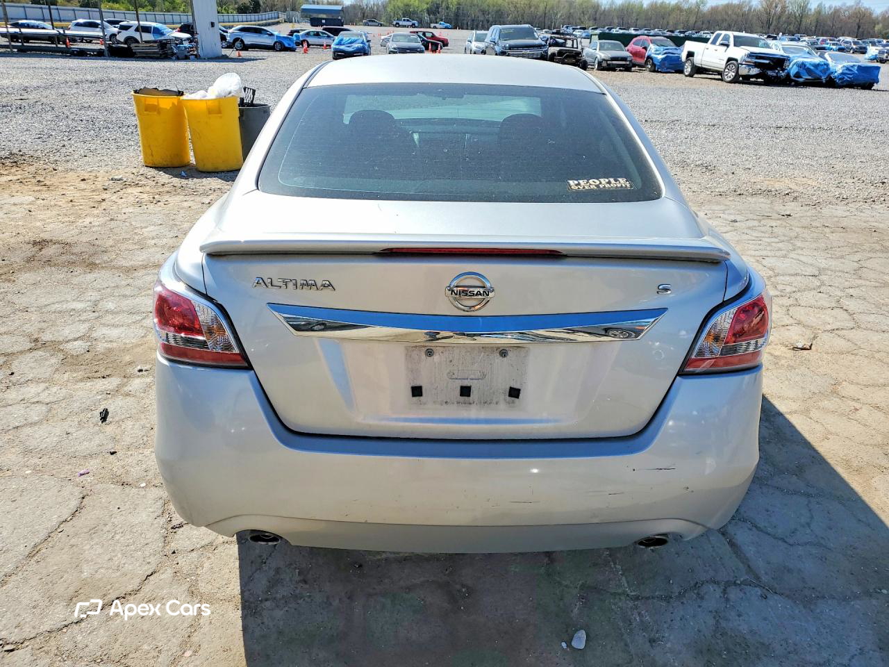 Nissan Altima 2015