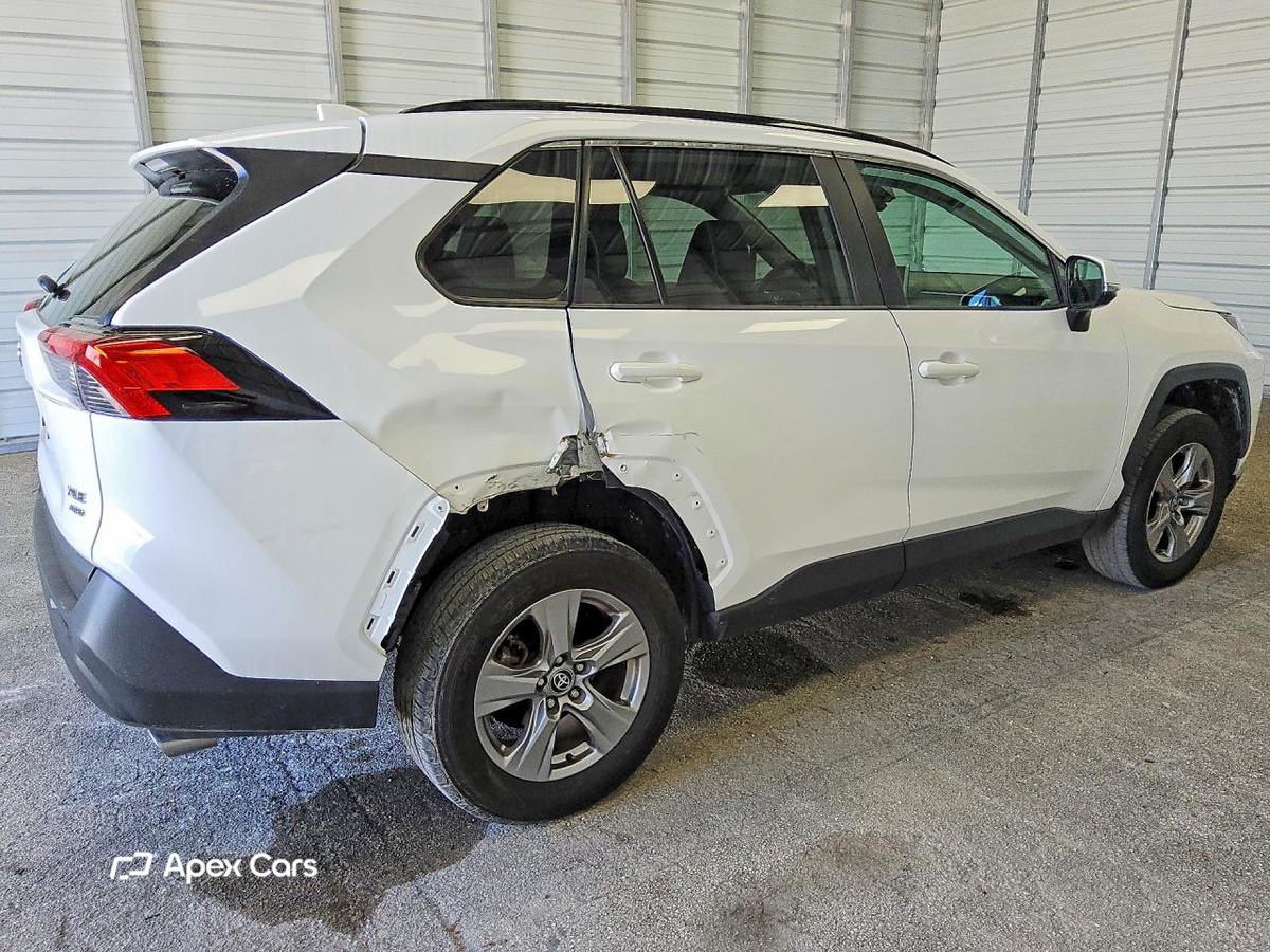 Toyota RAV 4 2025