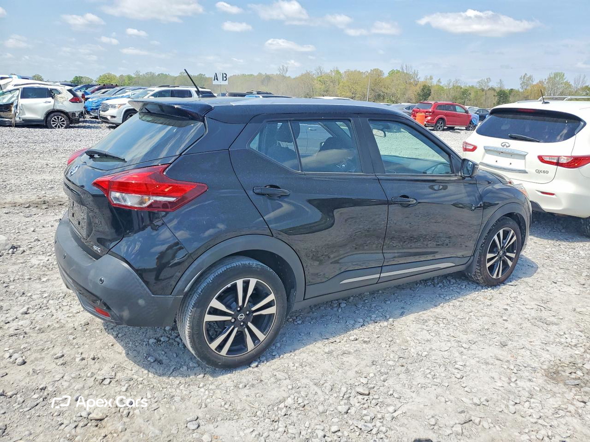 Nissan Kicks 2020