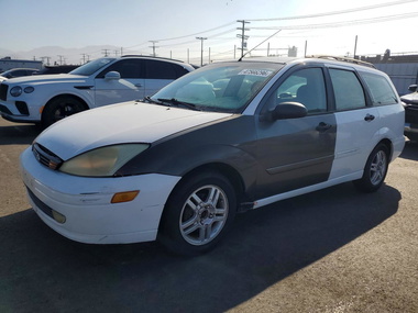 Ford Focus 2001 - Image 1 of 13