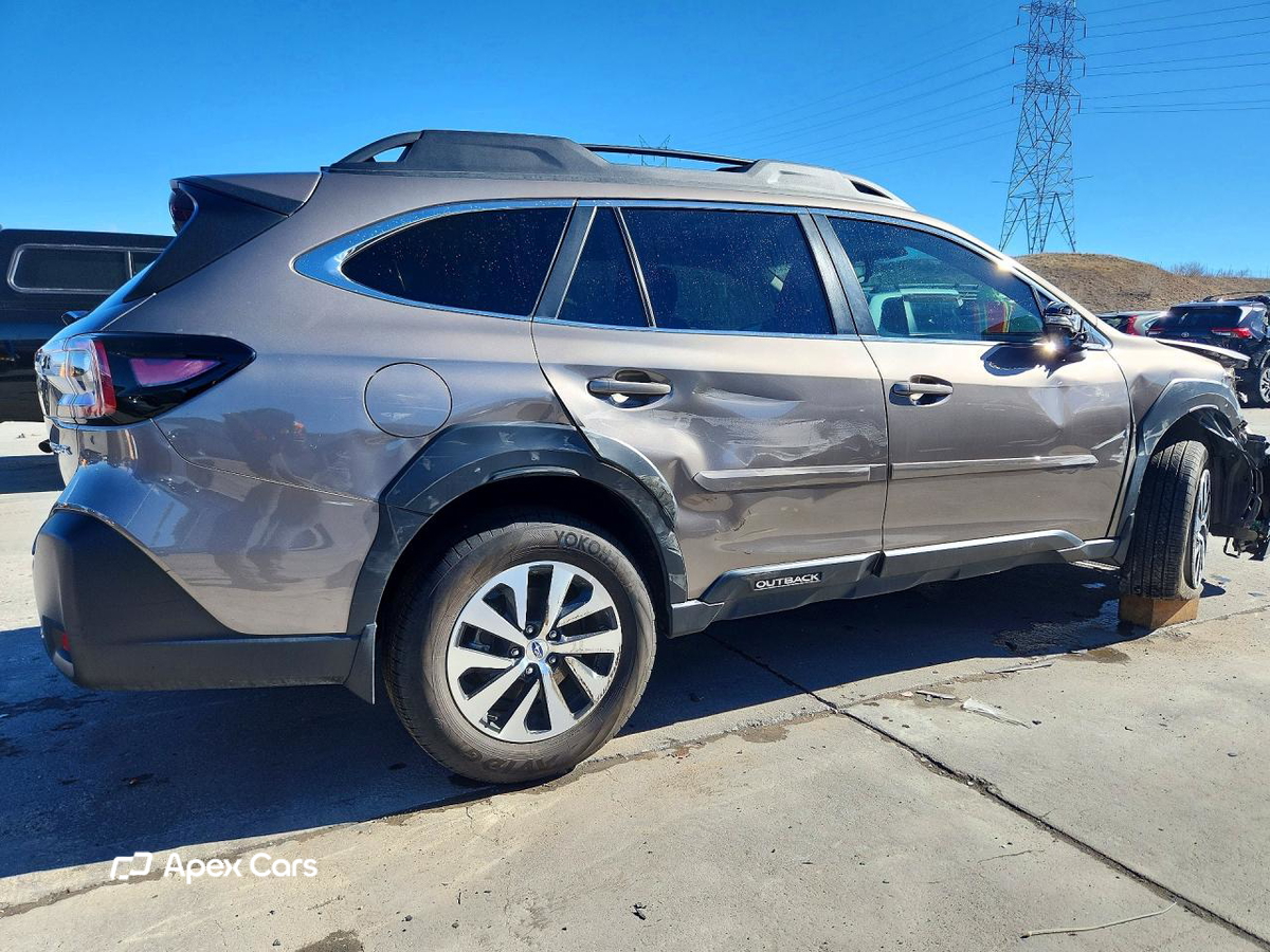 Subaru Outback 2023