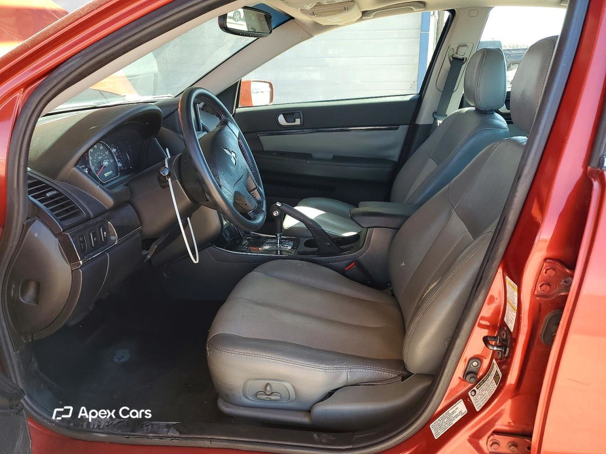Mitsubishi Galant 2011
