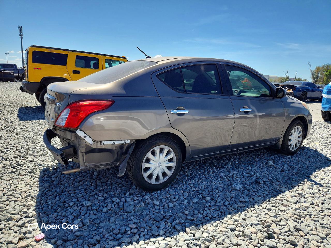 Nissan Versa 2012