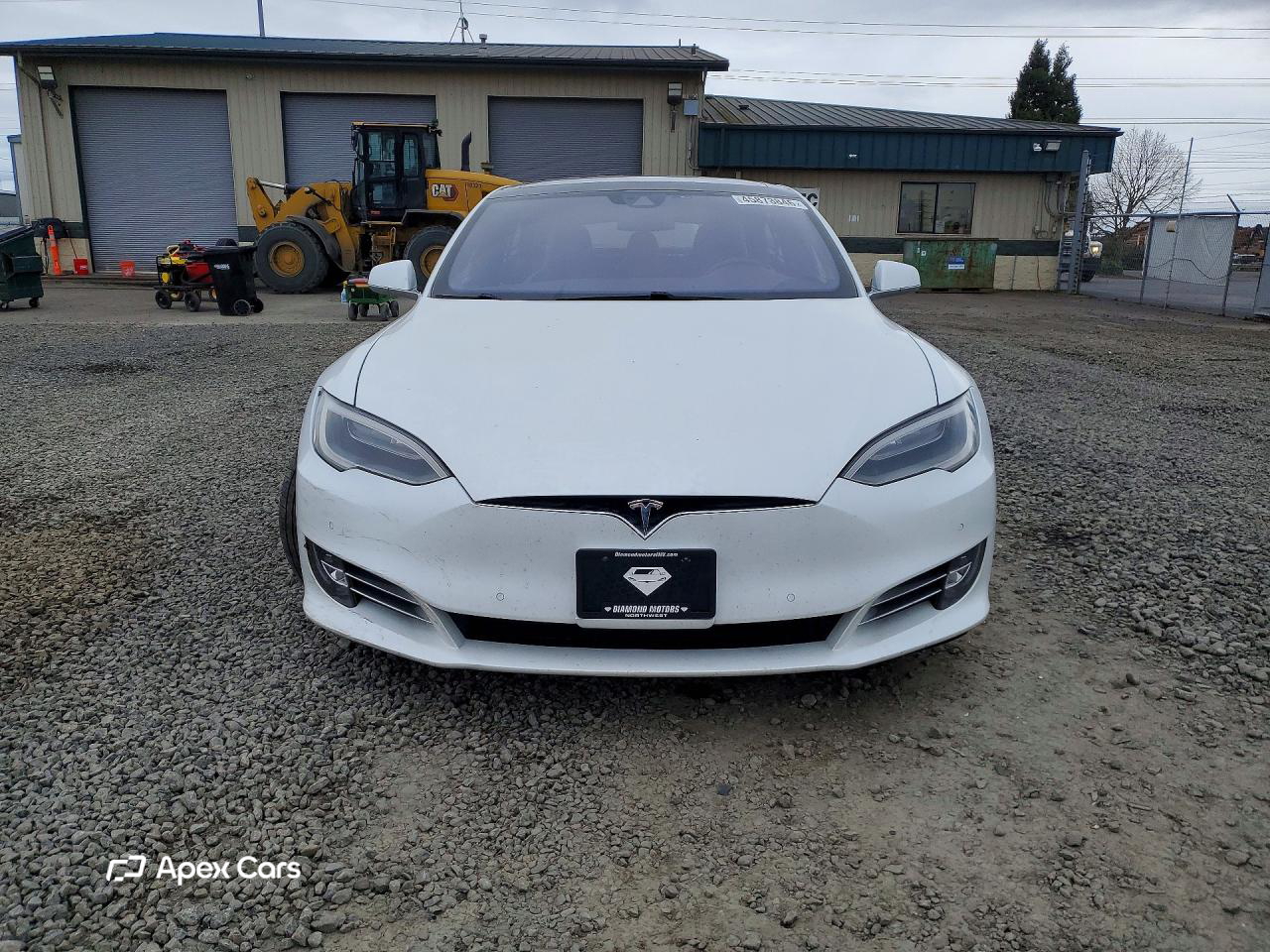 Tesla Model S 2016