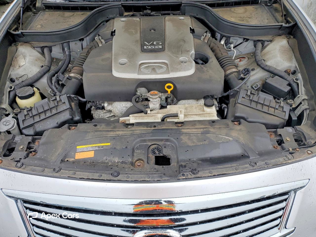 Infiniti G 2010