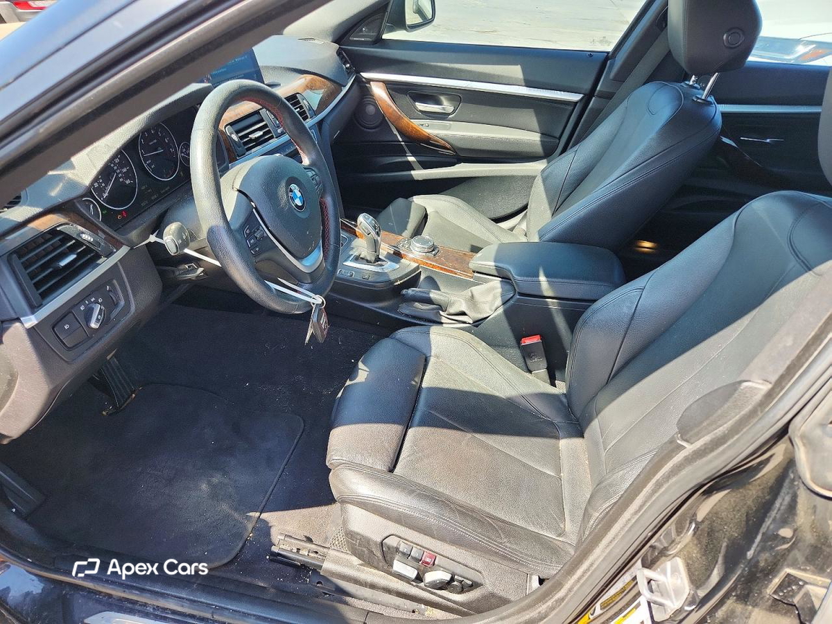 BMW Series 3 2016