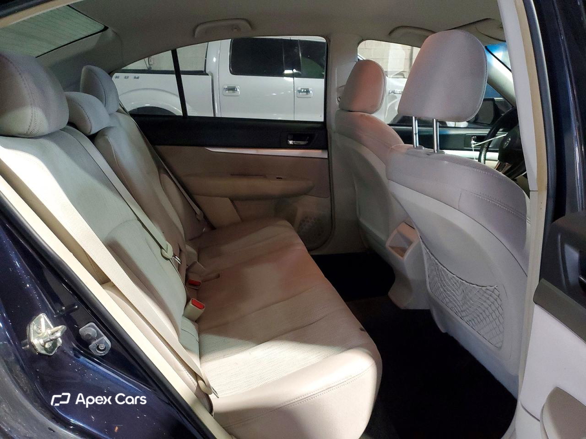Subaru Legacy 2014