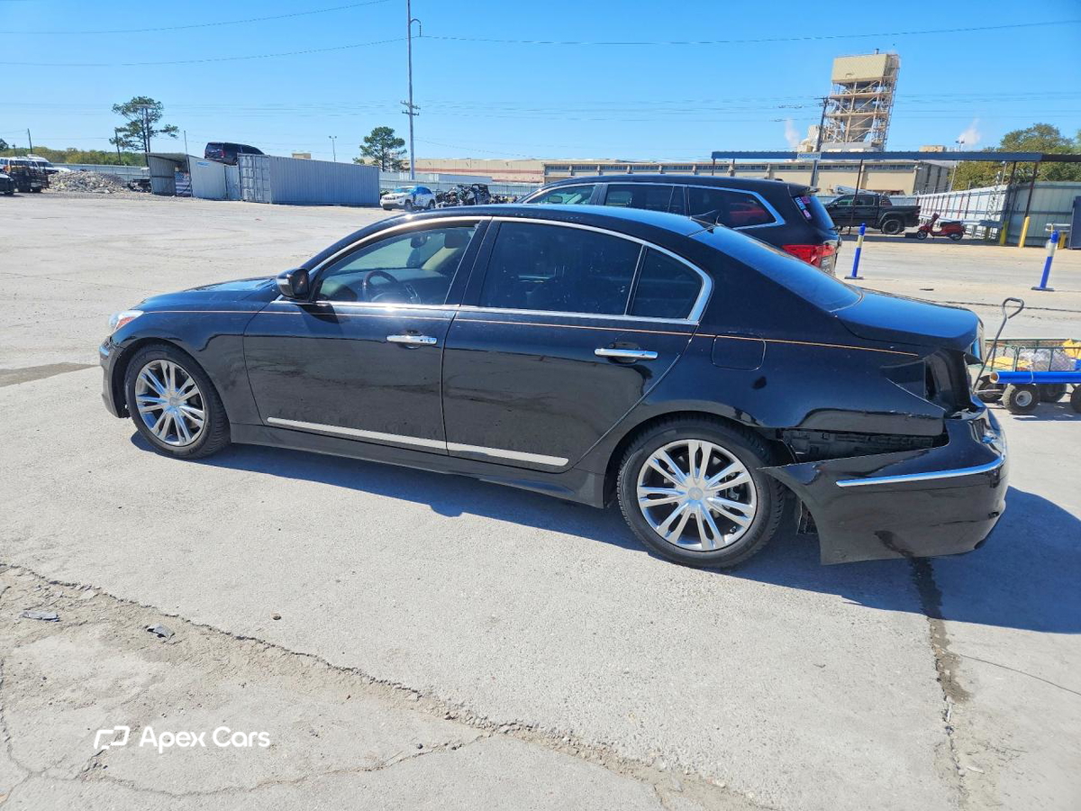 Hyundai Genesis 2012