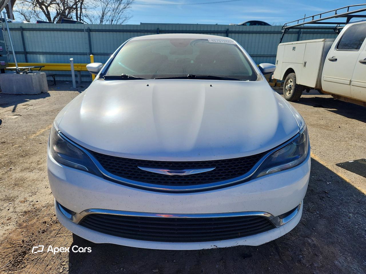 Chrysler 200 2015