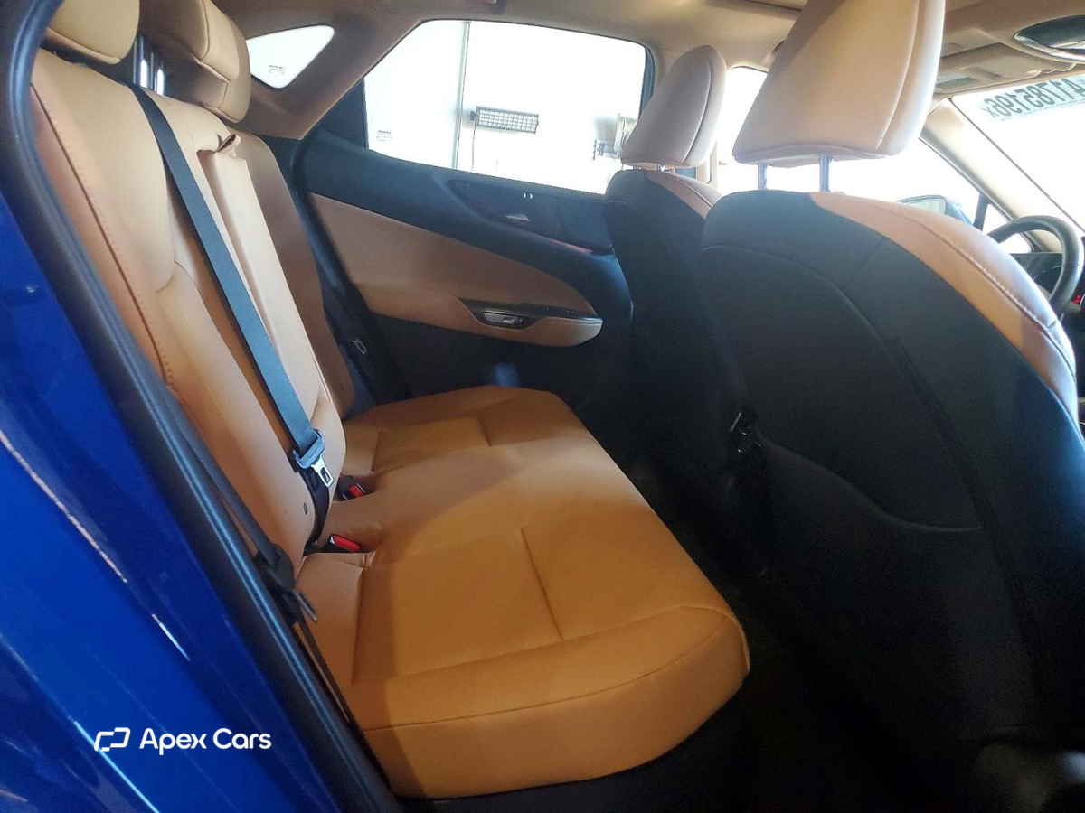 Lexus NX 2025