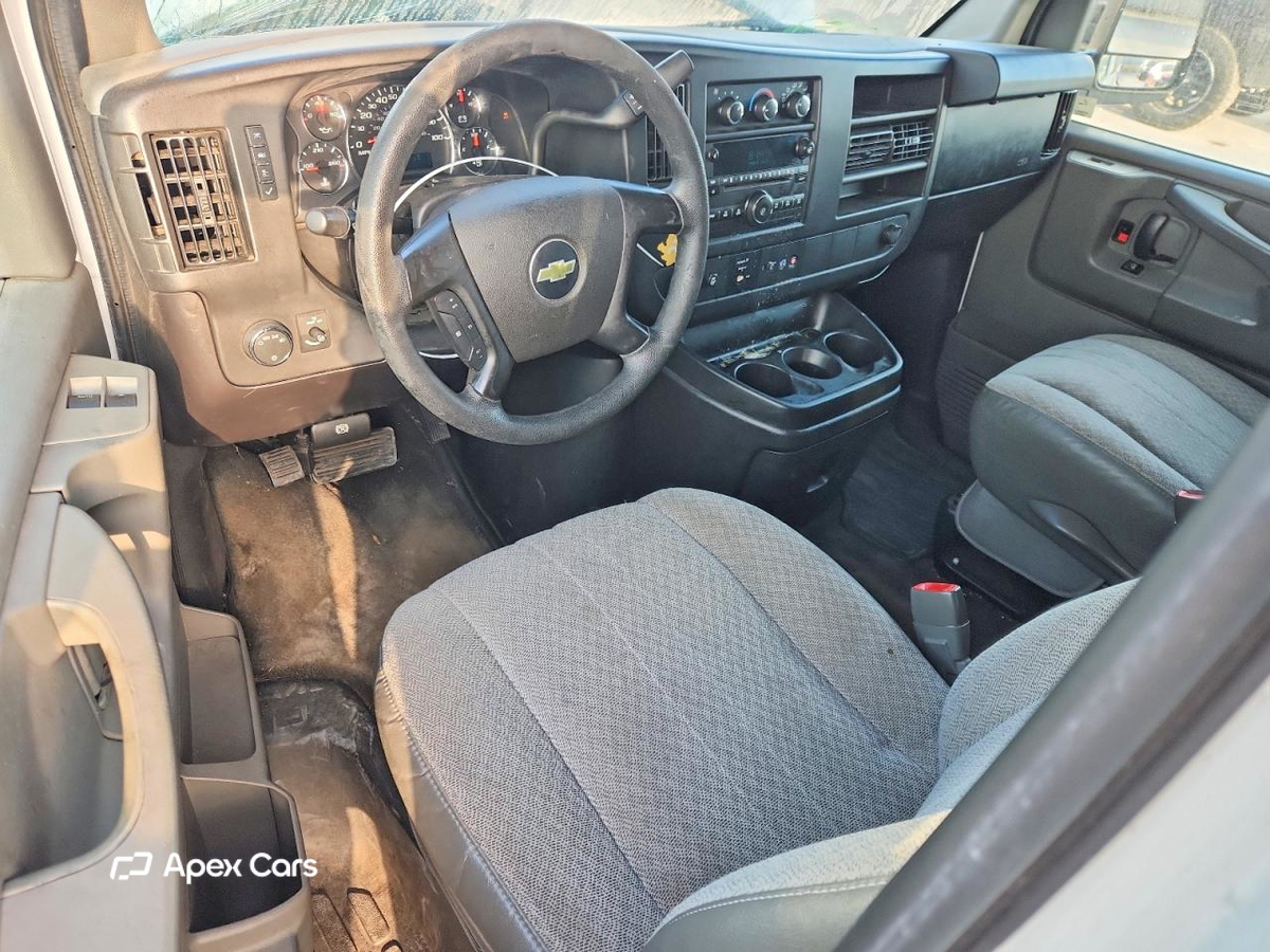 Chevrolet Express 2011