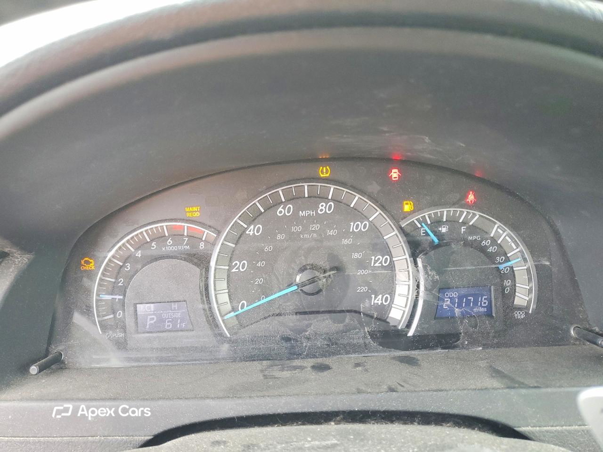 Toyota Camry 2012