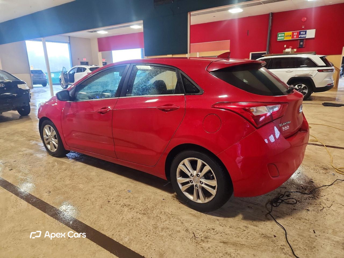 Hyundai Elantra 2013