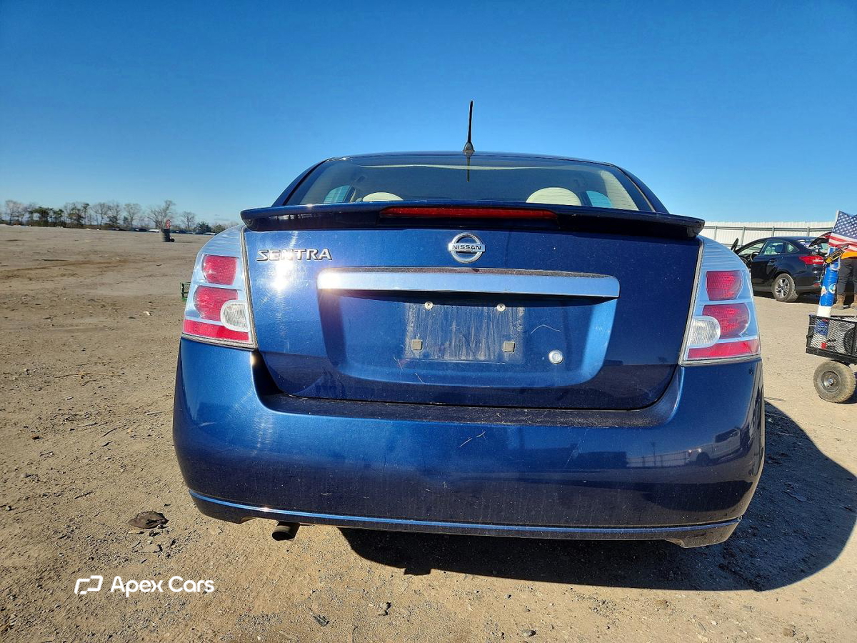 Nissan Sentra 2012