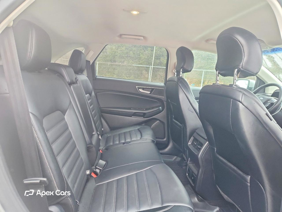Ford Edge 2016