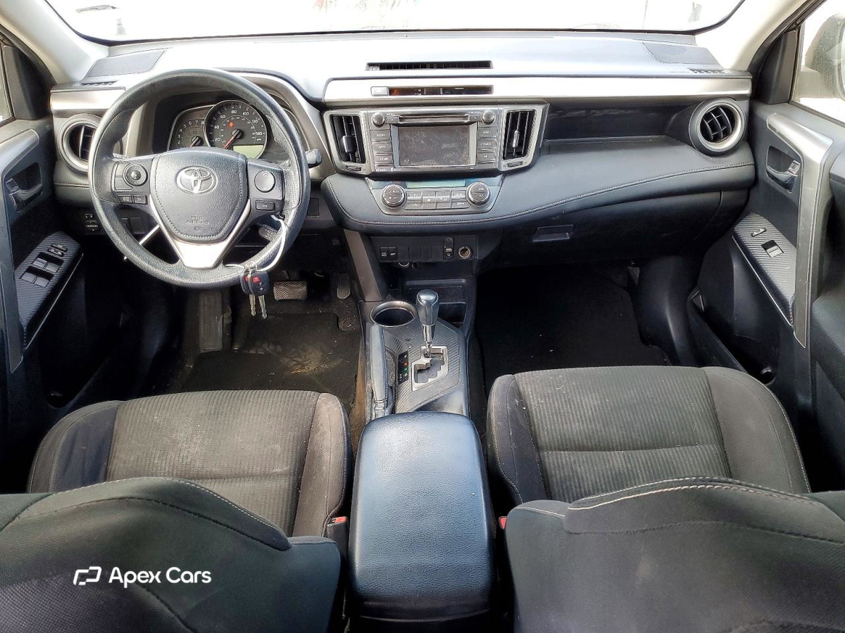 Toyota RAV 4 2015
