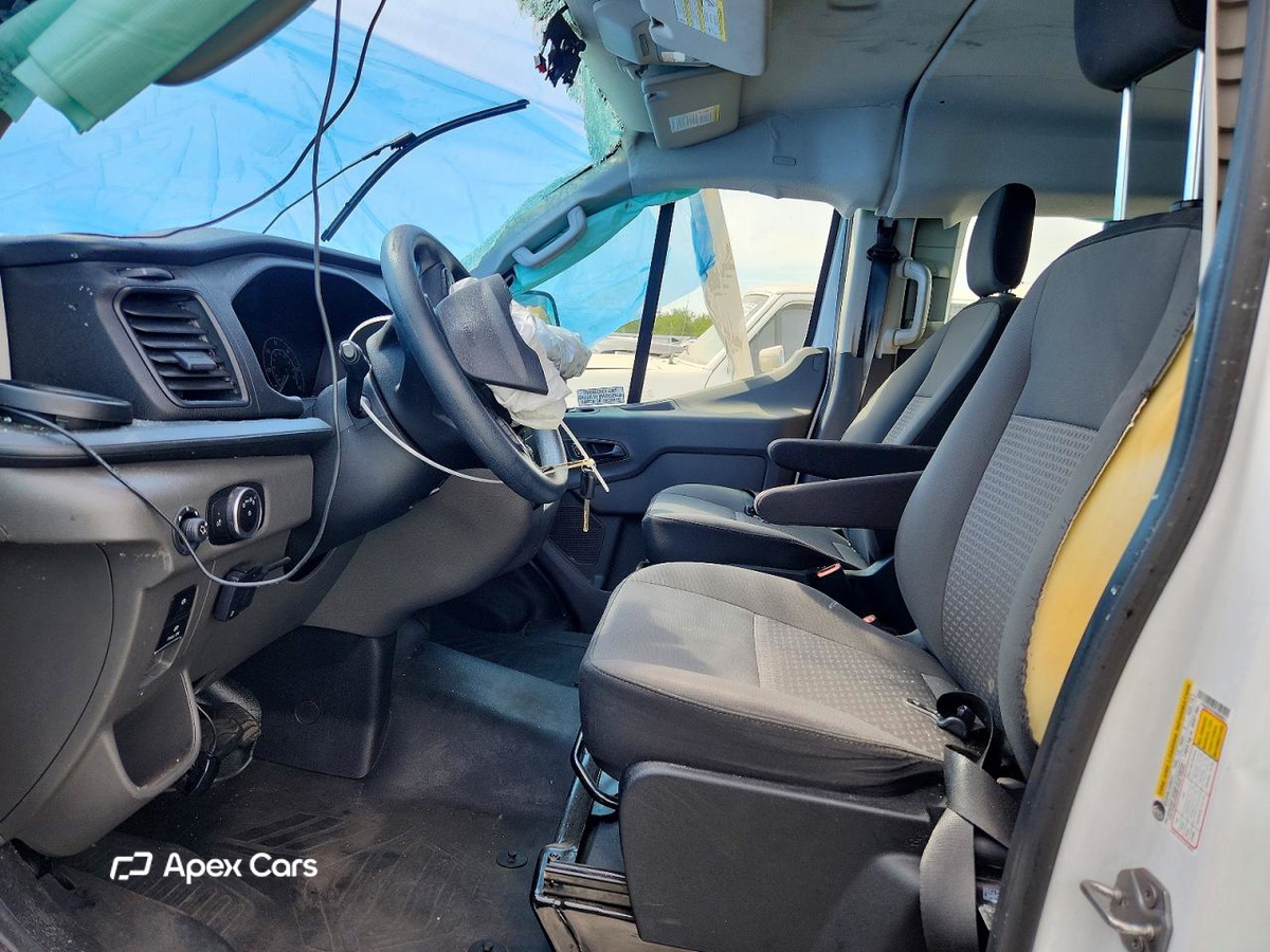 Ford Transit 2024