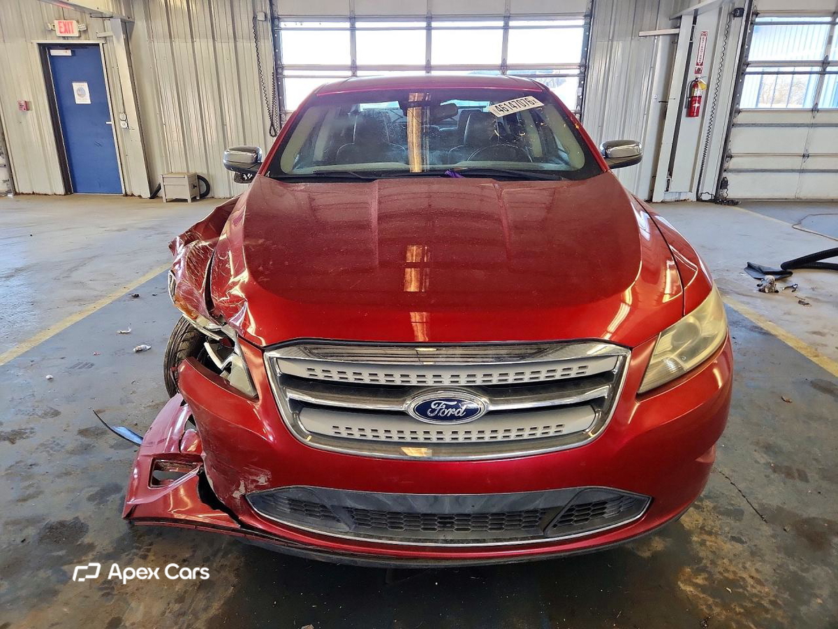 Ford Taurus 2010