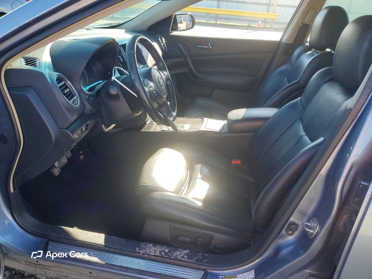 Nissan Maxima 2011