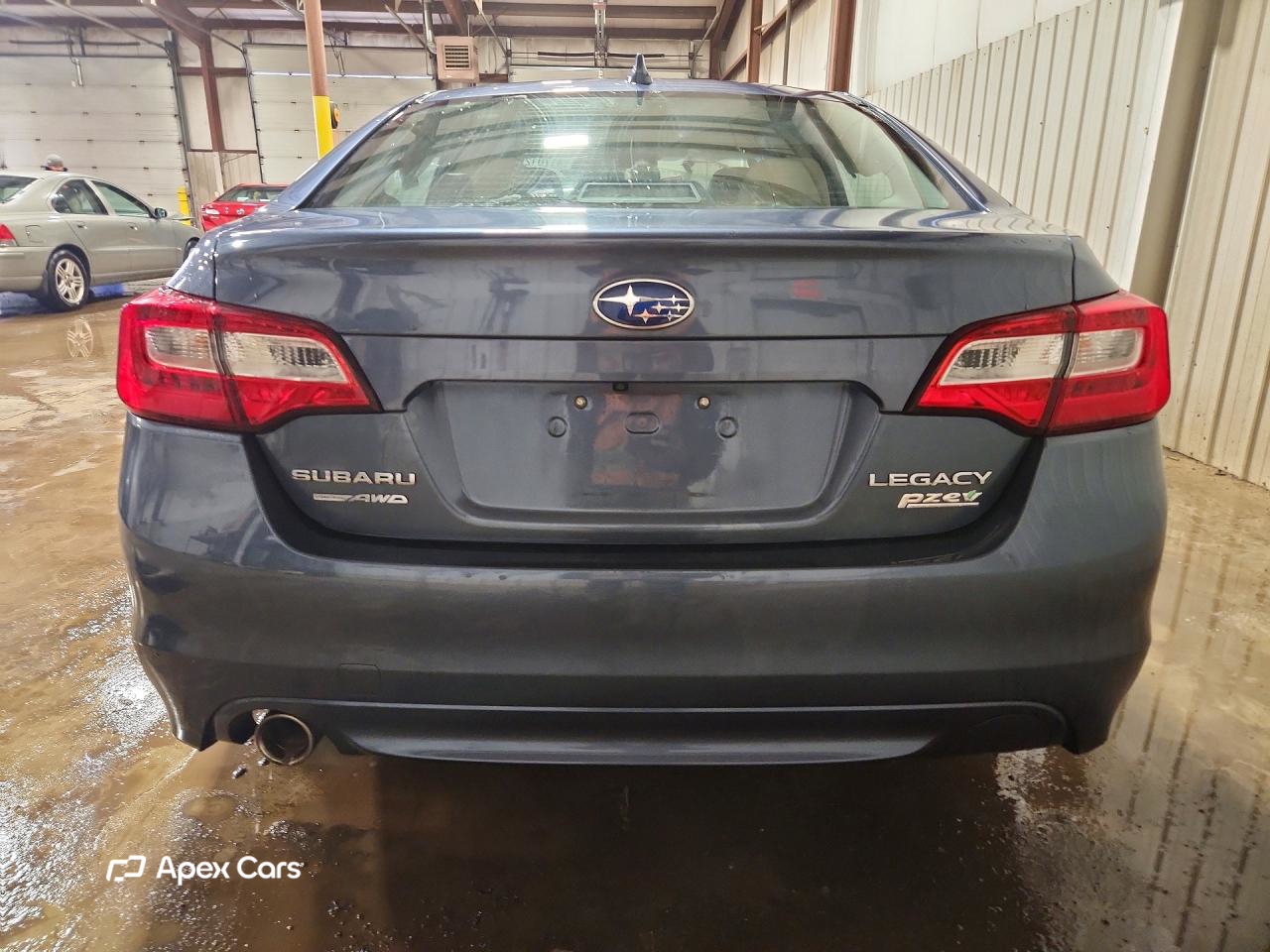 Subaru Legacy 2017