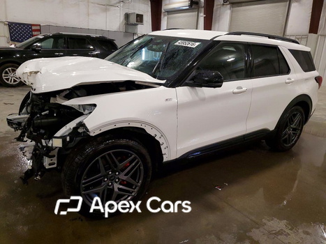 Ford Explorer 2025 - Image 1 of 14