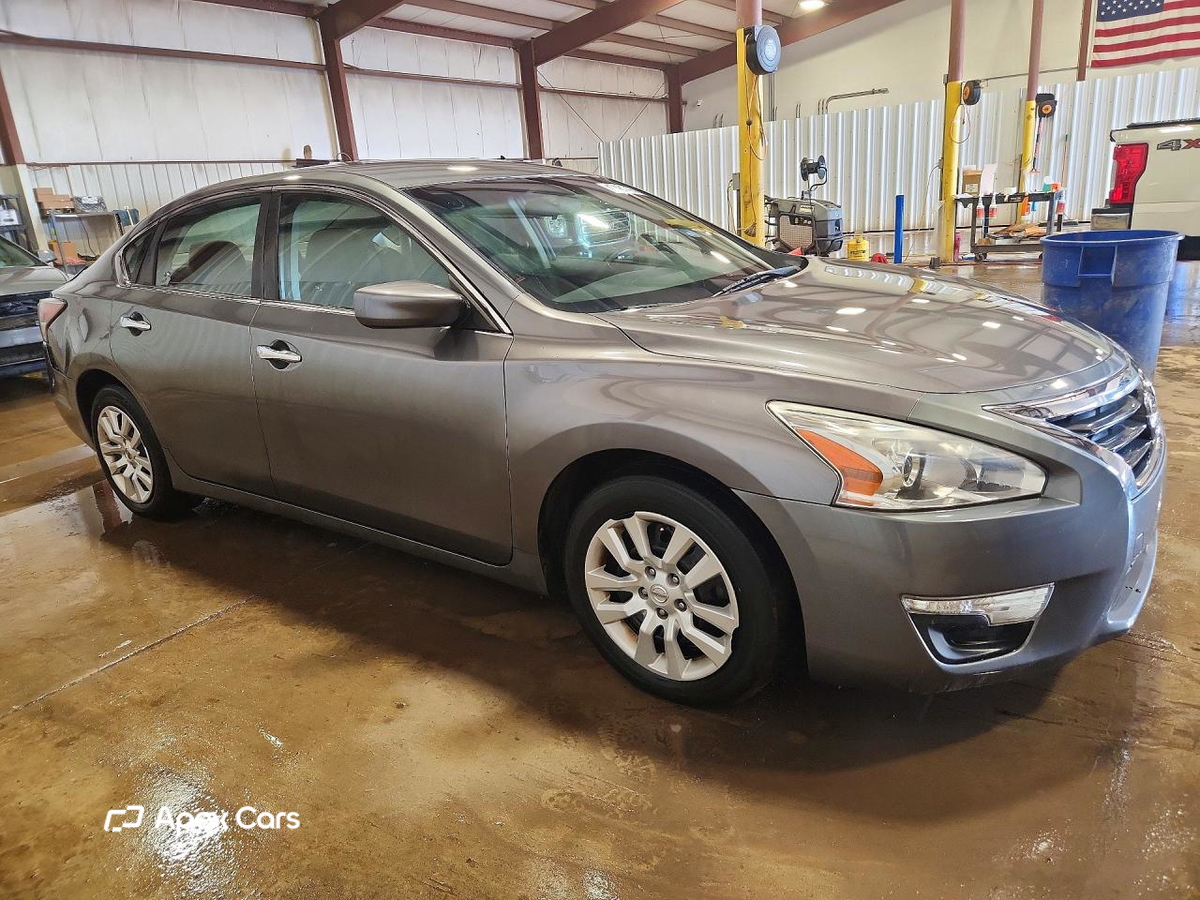 Nissan Altima 2015