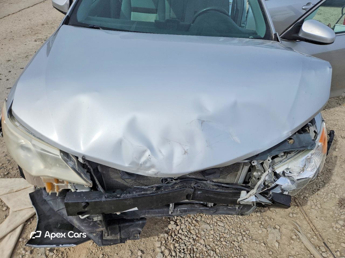 Toyota Camry 2012