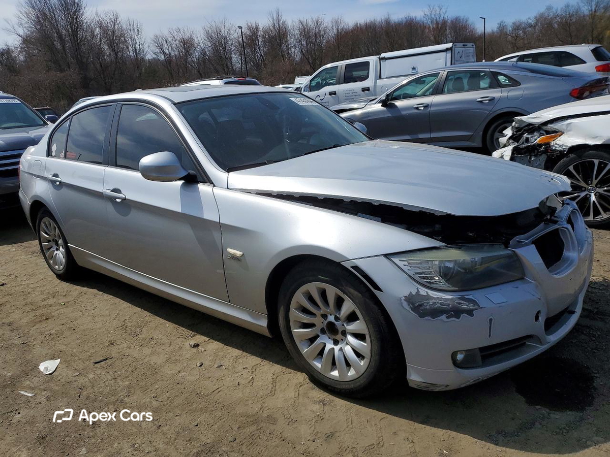 BMW Series 3 2009