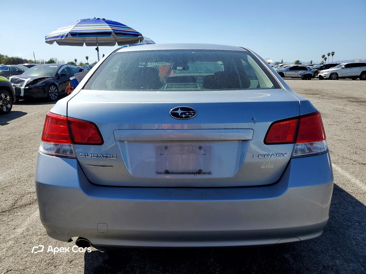 Subaru Legacy 2013