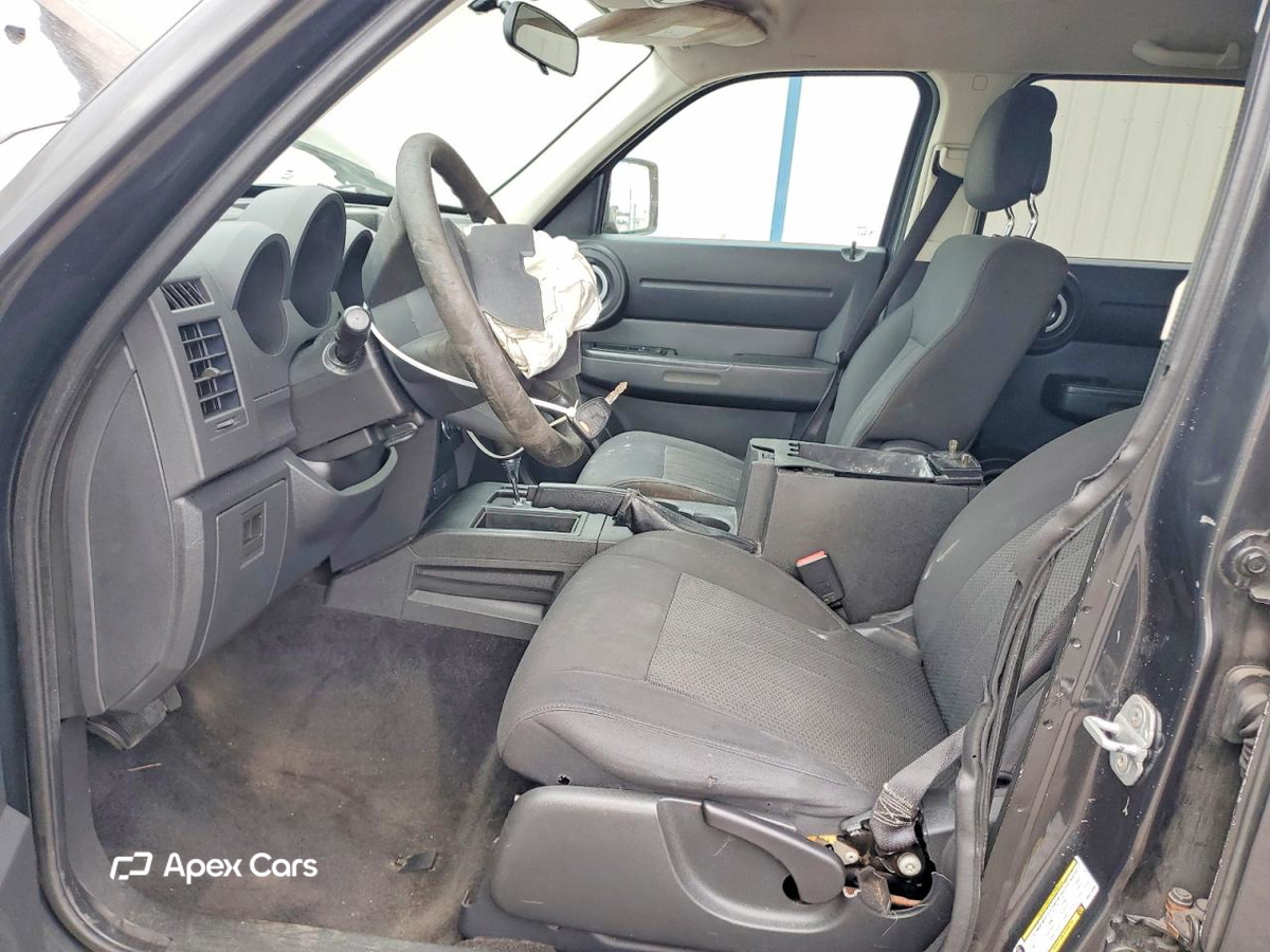 Dodge Nitro 2011