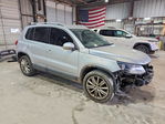 Volkswagen Tiguan 2012