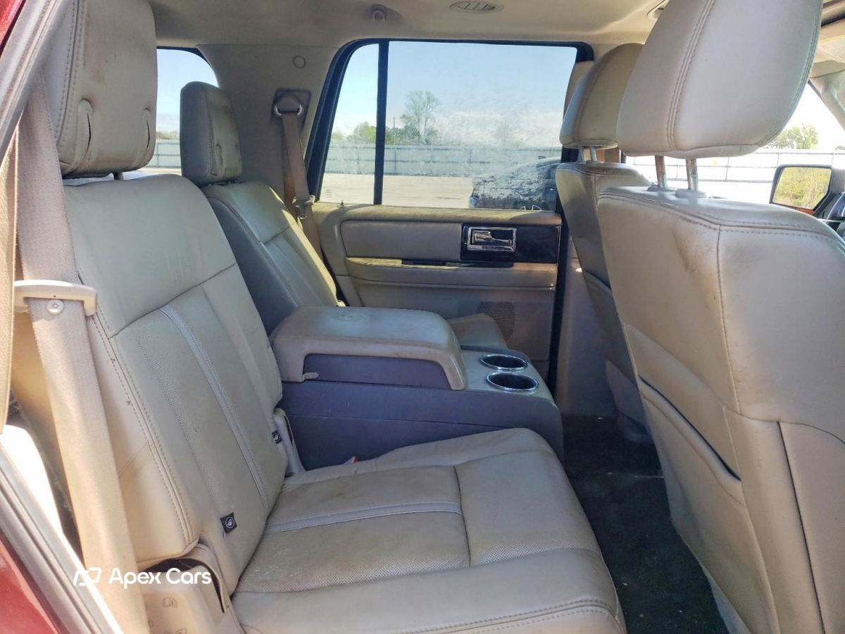 Lincoln Navigator 2015